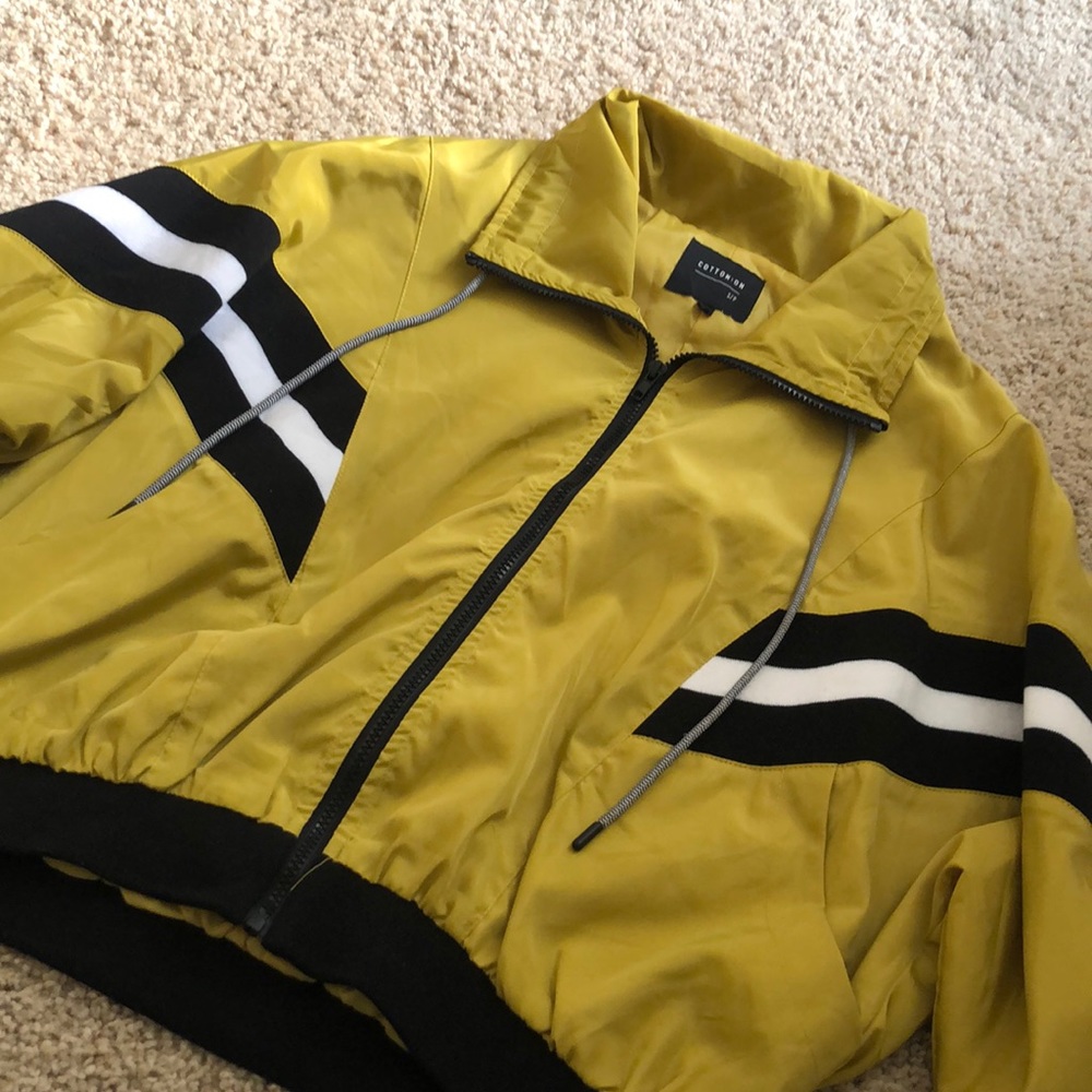 Windbreaker bomber jacket